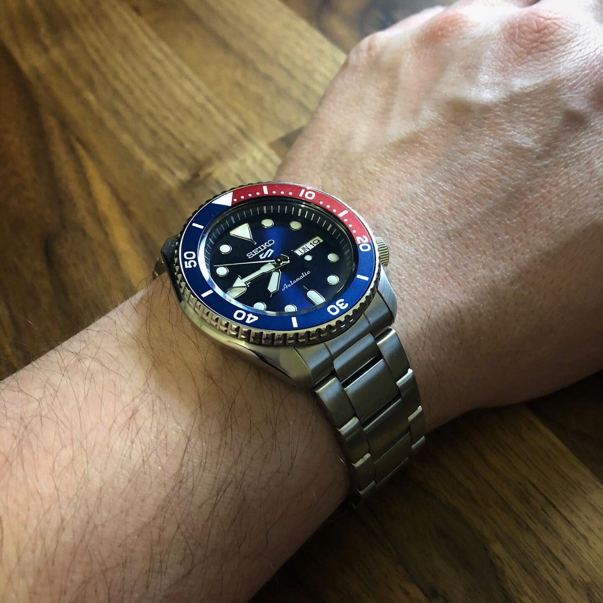 Reloj de buceo Prospex Solar de 41 mm